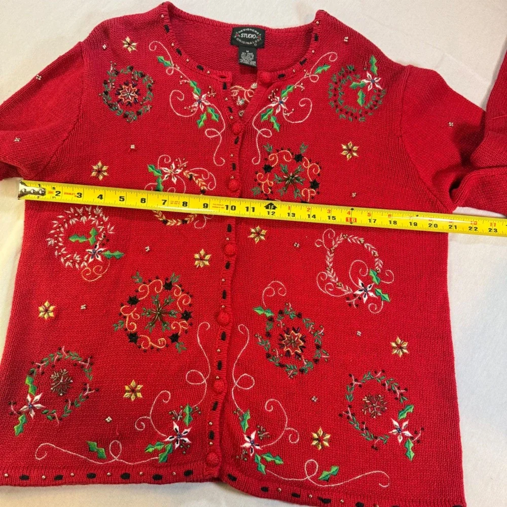 Designers Studio Originals Cardigan Women M Red Holiday Embroidered Beaded Holly